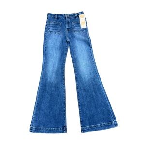 Risen Classic Sedona Patch Pocket Blue Flare Leg Jeans, Distressed, NWT, 11/30